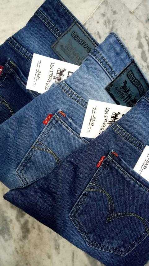 levi's first copy jeans price