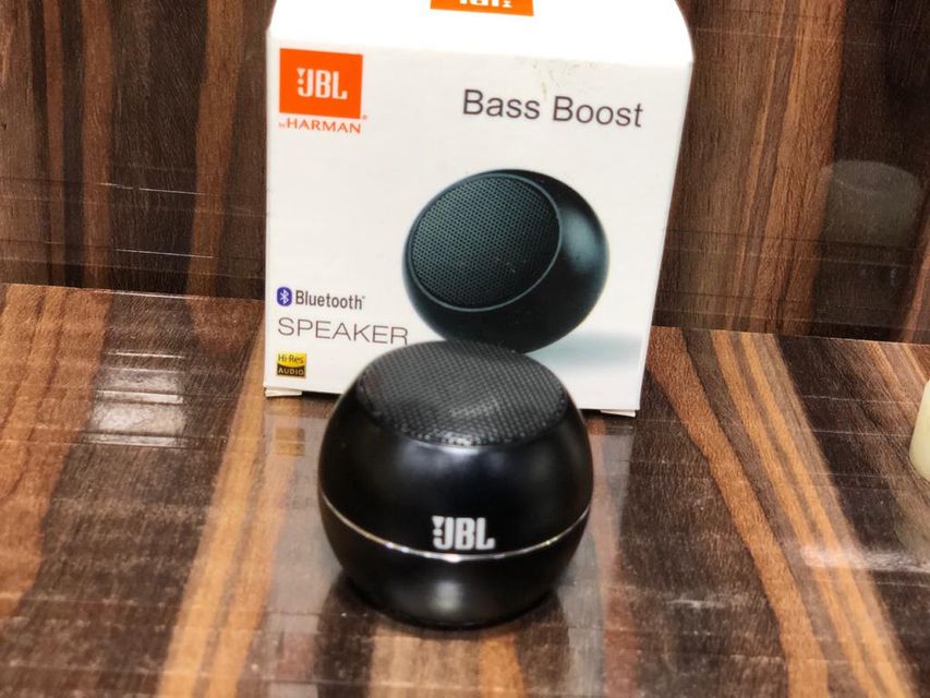 jbl bass boosted